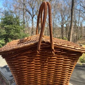 Vintage Woven Brown Picnic Basket with Lid